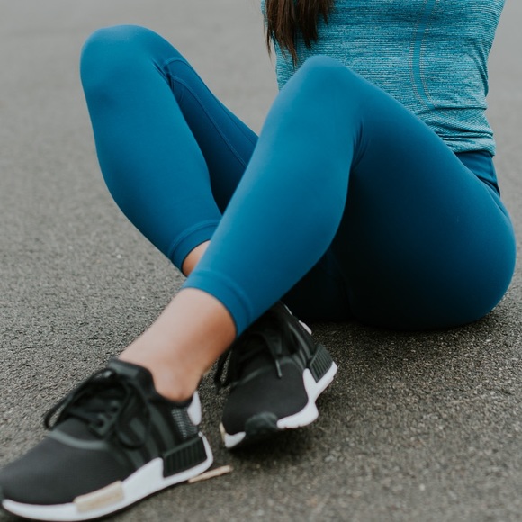 lululemon athletica Pants - Lululemon Aligns